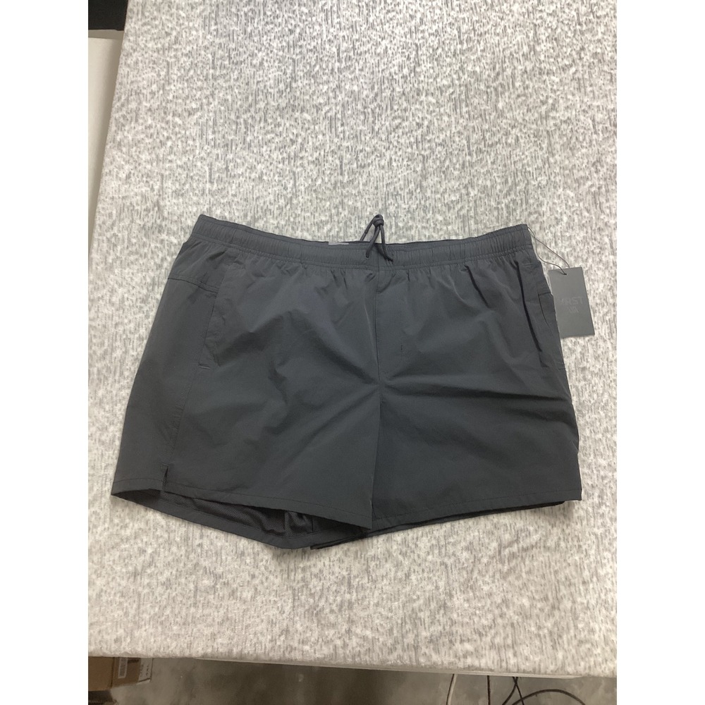 VRST Mens 5 Inch Everyday Short Graphic Charcoal XXL MAX100415 NWT